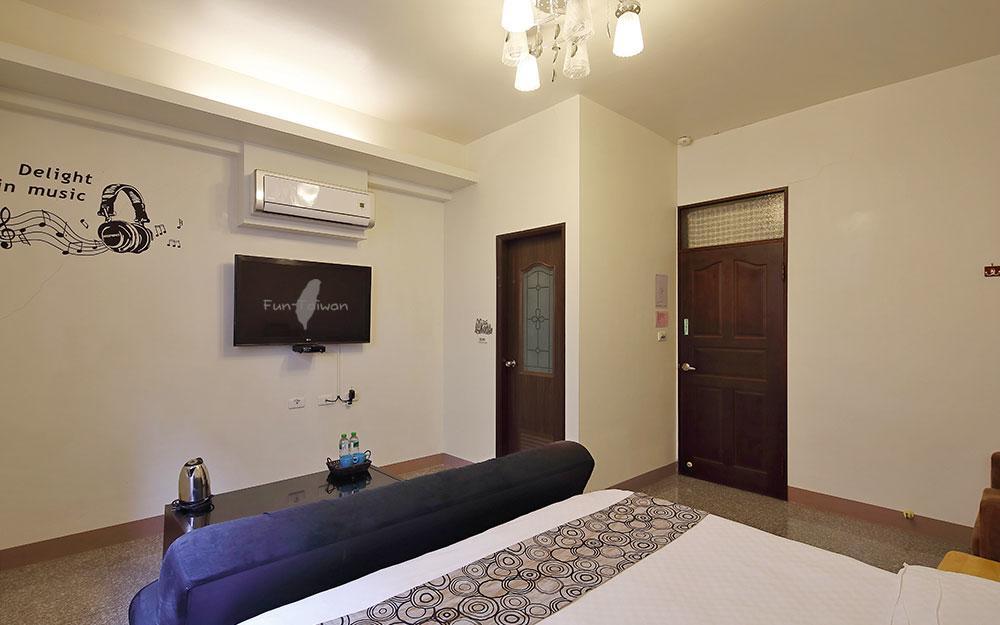Redbean Guesthouse Wujie Bagian luar foto